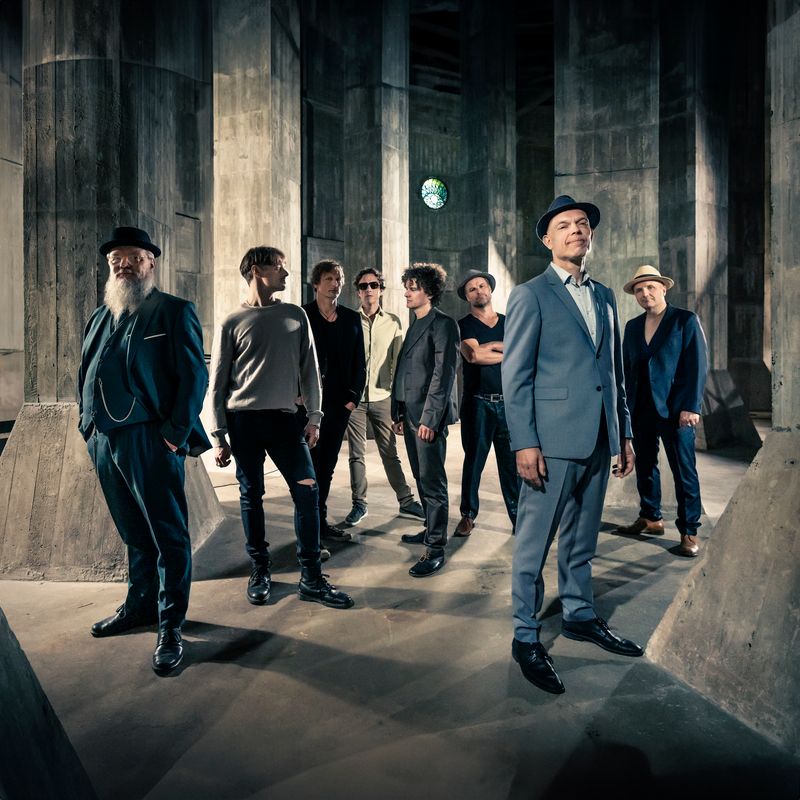 Thorbjørn Risager & The Black Tornado